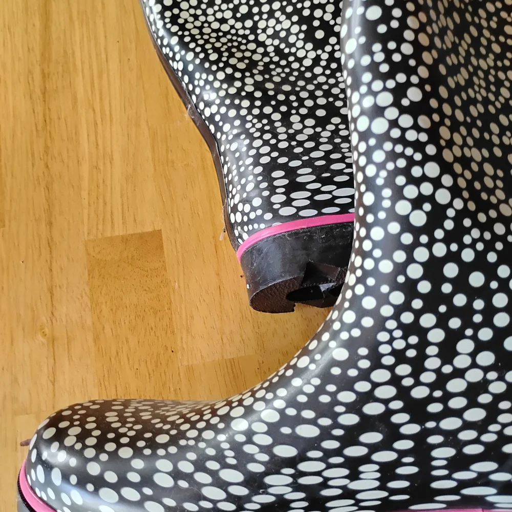 Women's Black Polka Dot Rain Boots with Pink Interior Trim - Picture 5 of 5